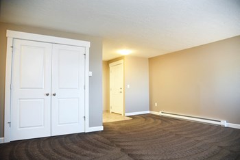 Large Closet at Railhead Apartments, Spokane, WA, 99202 - Photo Gallery 33