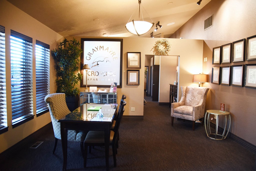 Office setup at Graymayre Crossing Apartments, Washington, 99208