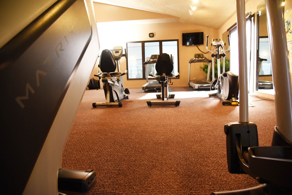 Clubhouse gym at Graymayre Crossing Apartments, Spokane, 99208
