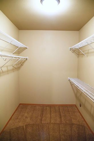 The Reserve At Shelley Lake Apartments