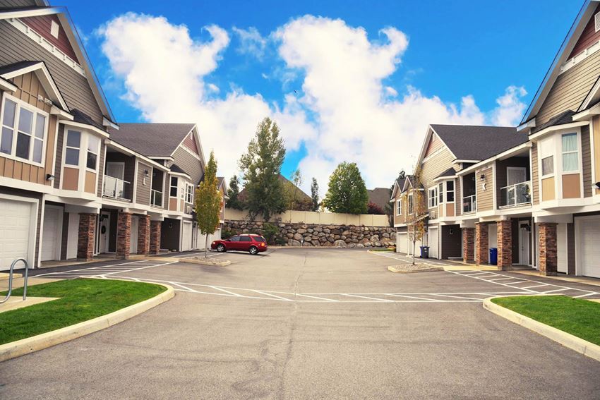 Elegant Exterior View Of Property Elegant Exterior View Of Property at The Reserve At Shelley Lake Apartments, Washington, 99037
