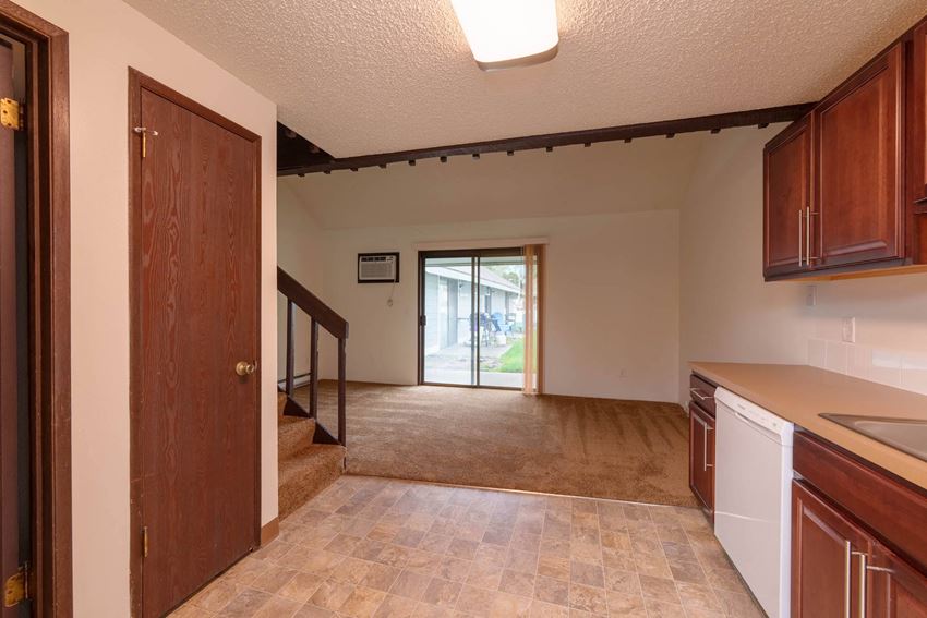 Kitchen Unit Kitchen Unit at Hogan Apartments, Washington, 99207 - Photo Gallery