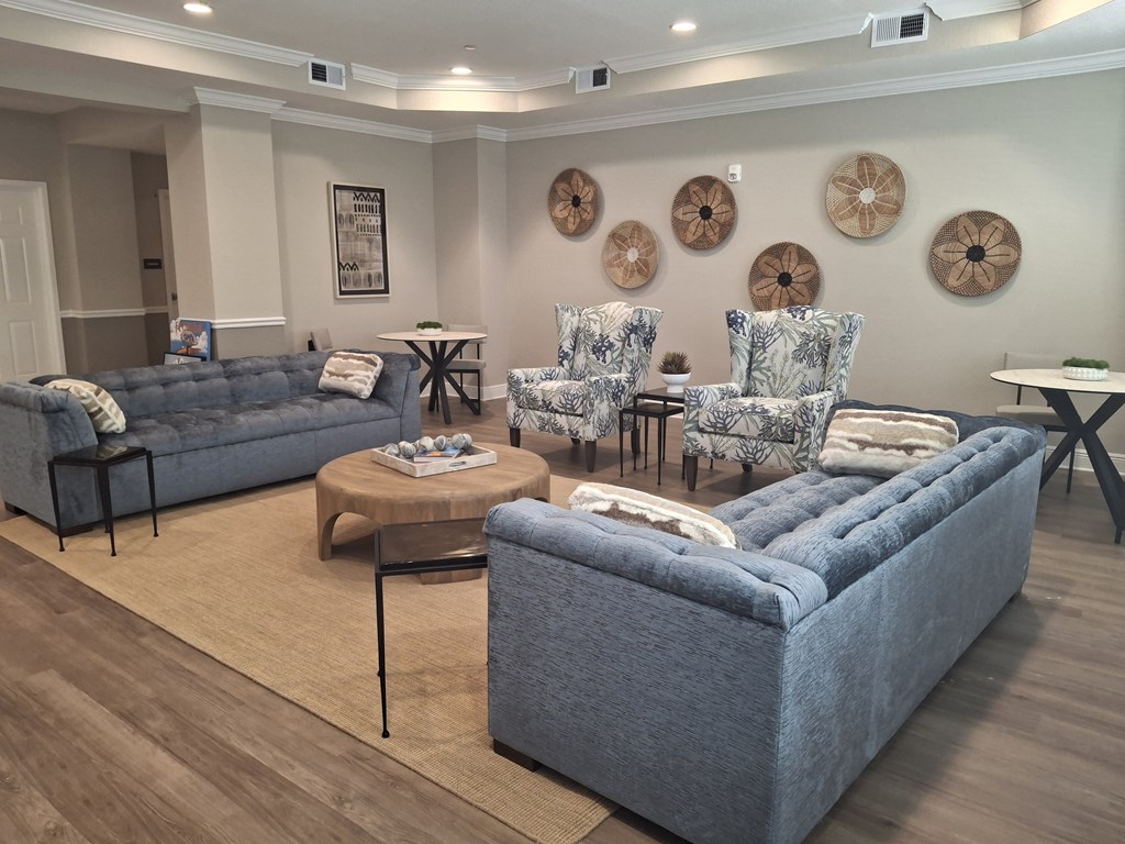 Lobby entrance at Madison Highlands 2 in Tampa Florida