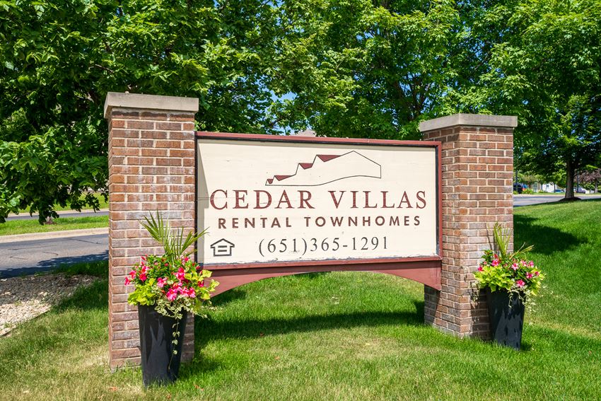 Cedar Villas Townhomes, 4542 Villa Parkway, Eagan, MN - RentCafe