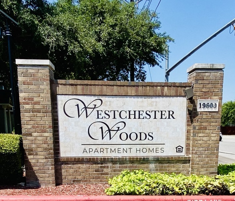 Westchester Woods Apartments