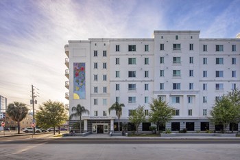 1250 N Marion Street 1-2 Beds Apartment, Affordable for Rent - Photo Gallery 2
