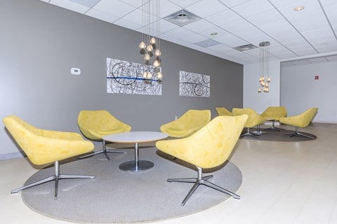 Lounge Area  at Parkview Apartments, Richmond Heights, OH, 44143
