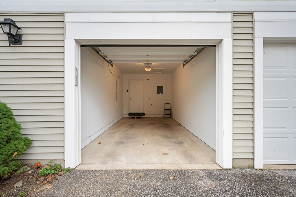 apartment with an attached garage in Mentor