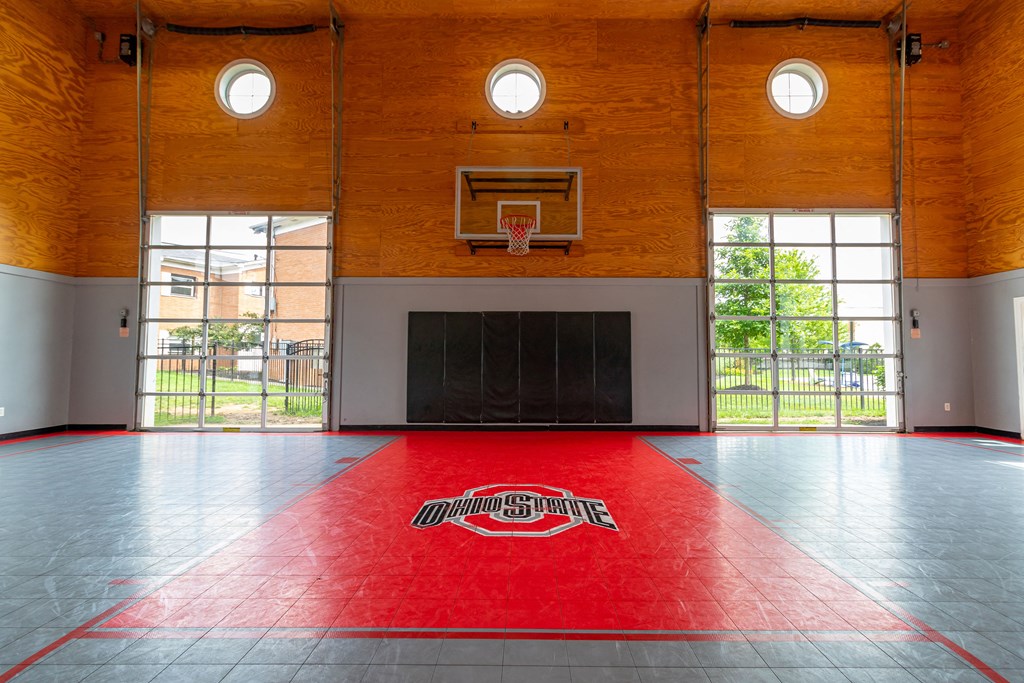 Basketball Court open 24/7  at Heritage Apartments, Columbus, OH, 43212