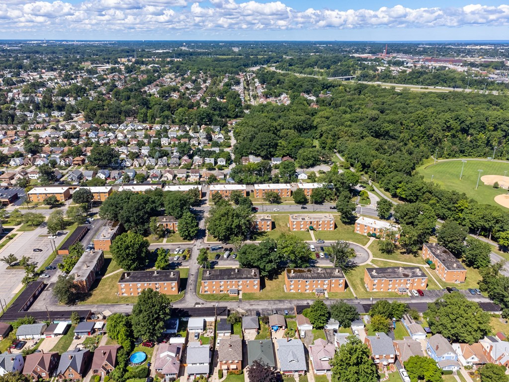 Ariel photo of Brookside Way and Cleveland
