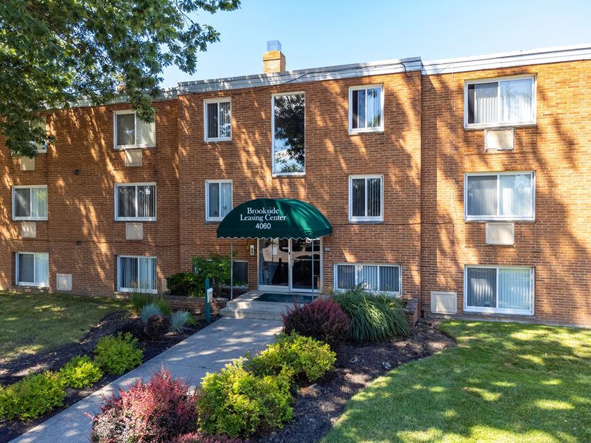 Brookside Oval Apartments, 4060 Park Fulton Oval, Cleveland, OH RentCafe