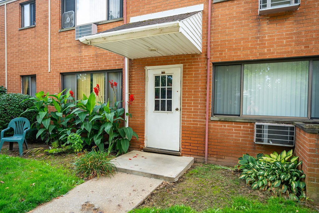 Arlen Terrace Apartments