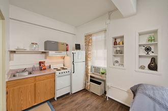 Studio Apartment Kitchen Near CSU Campus