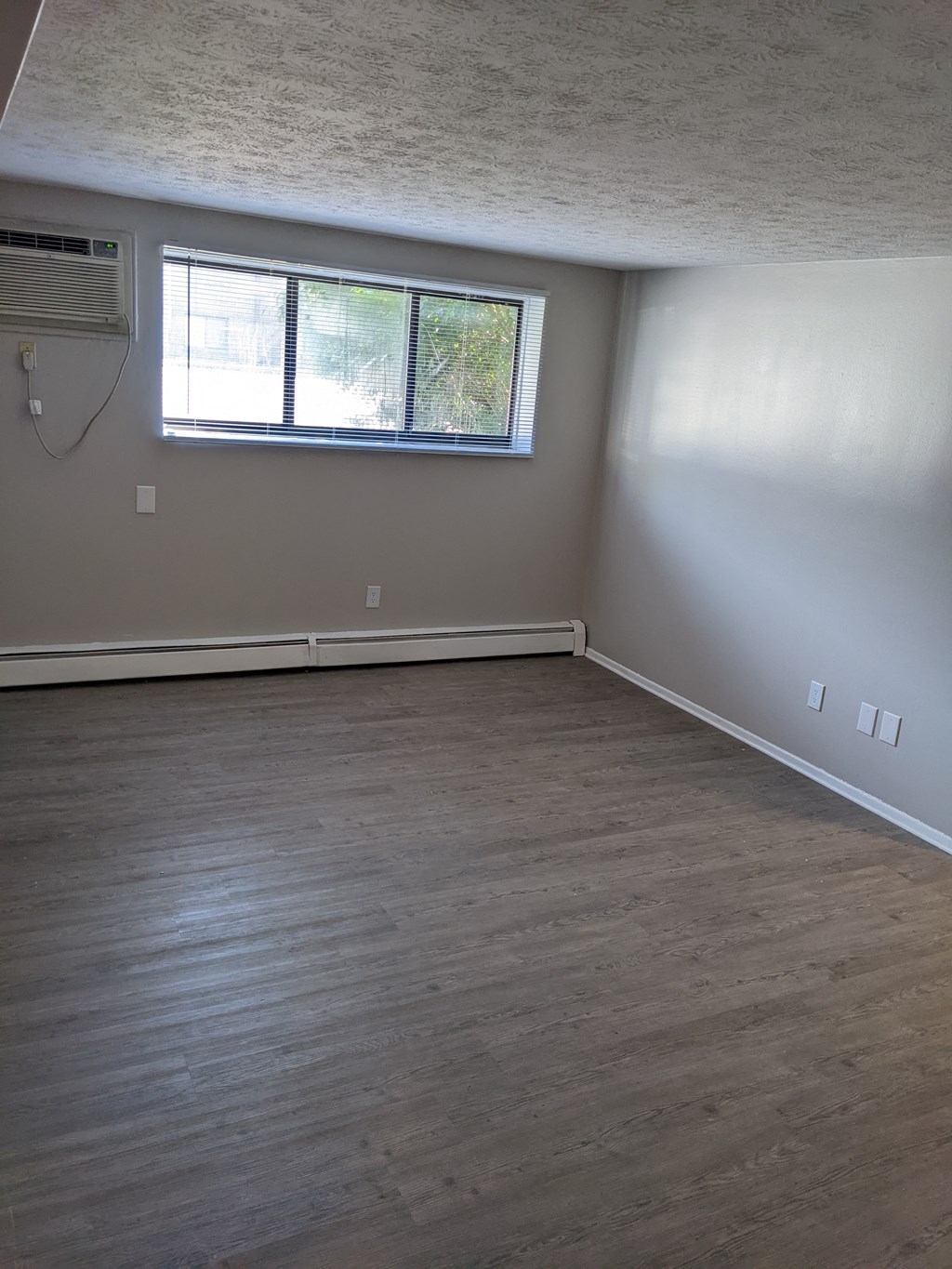 The Freelander Apartments, 14411 Triskett Rd, Cleveland, OH RentCafe