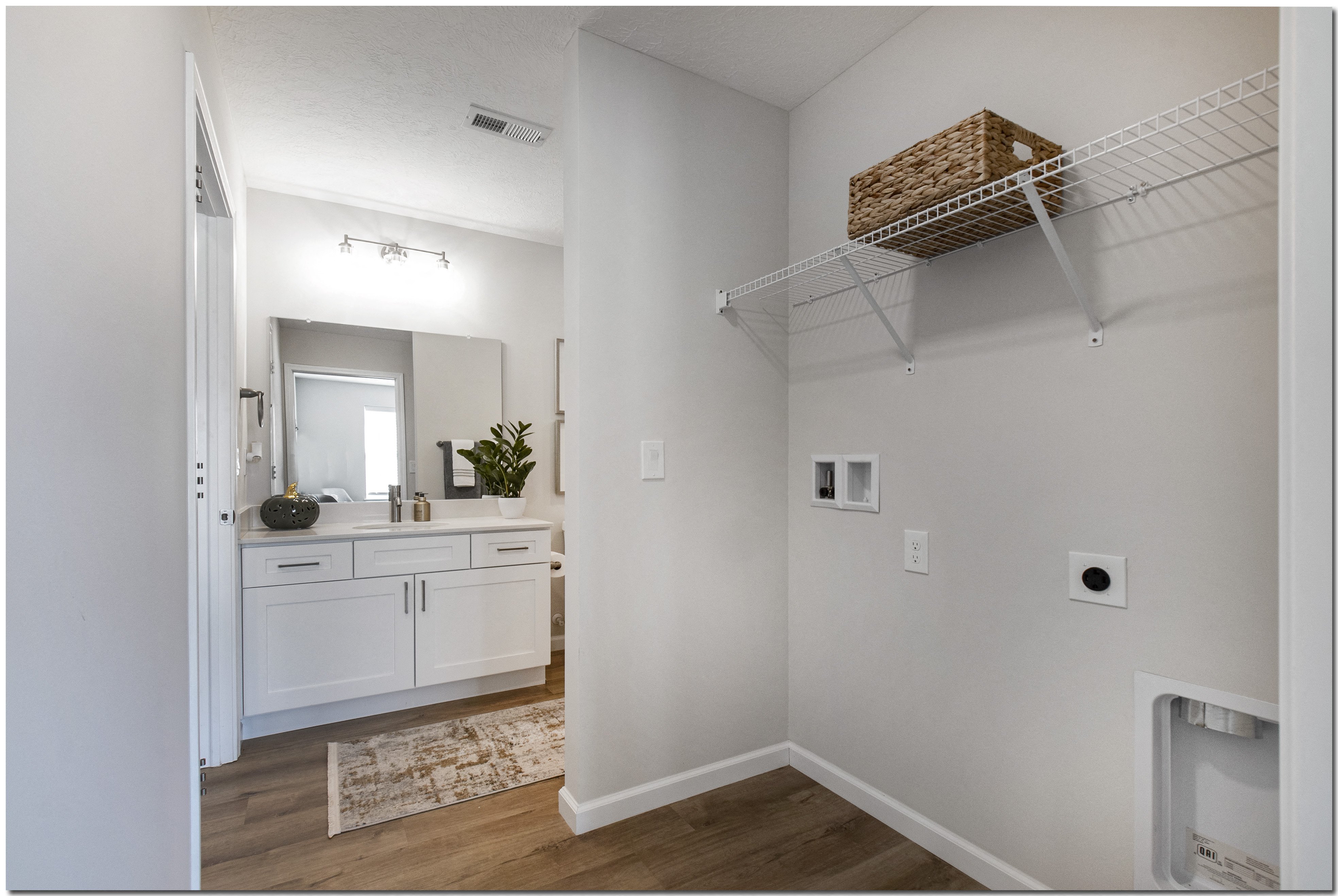 Riverwood Apartments