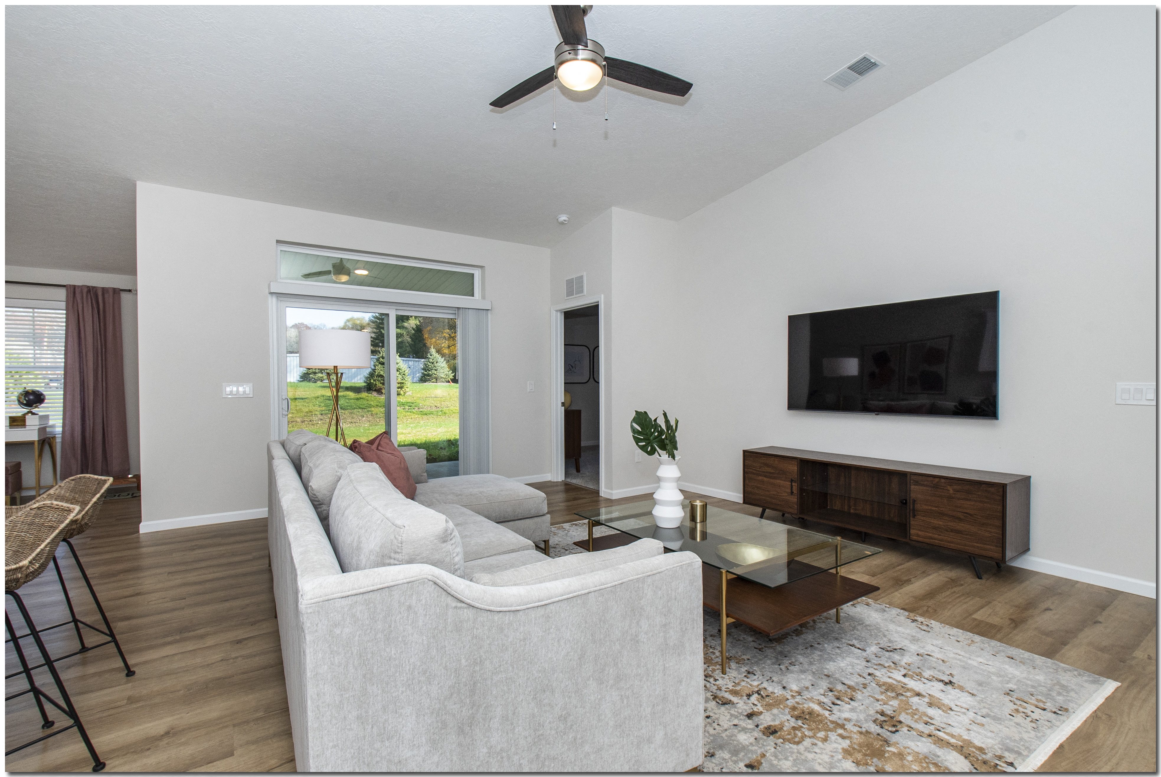 Riverwood Apartments