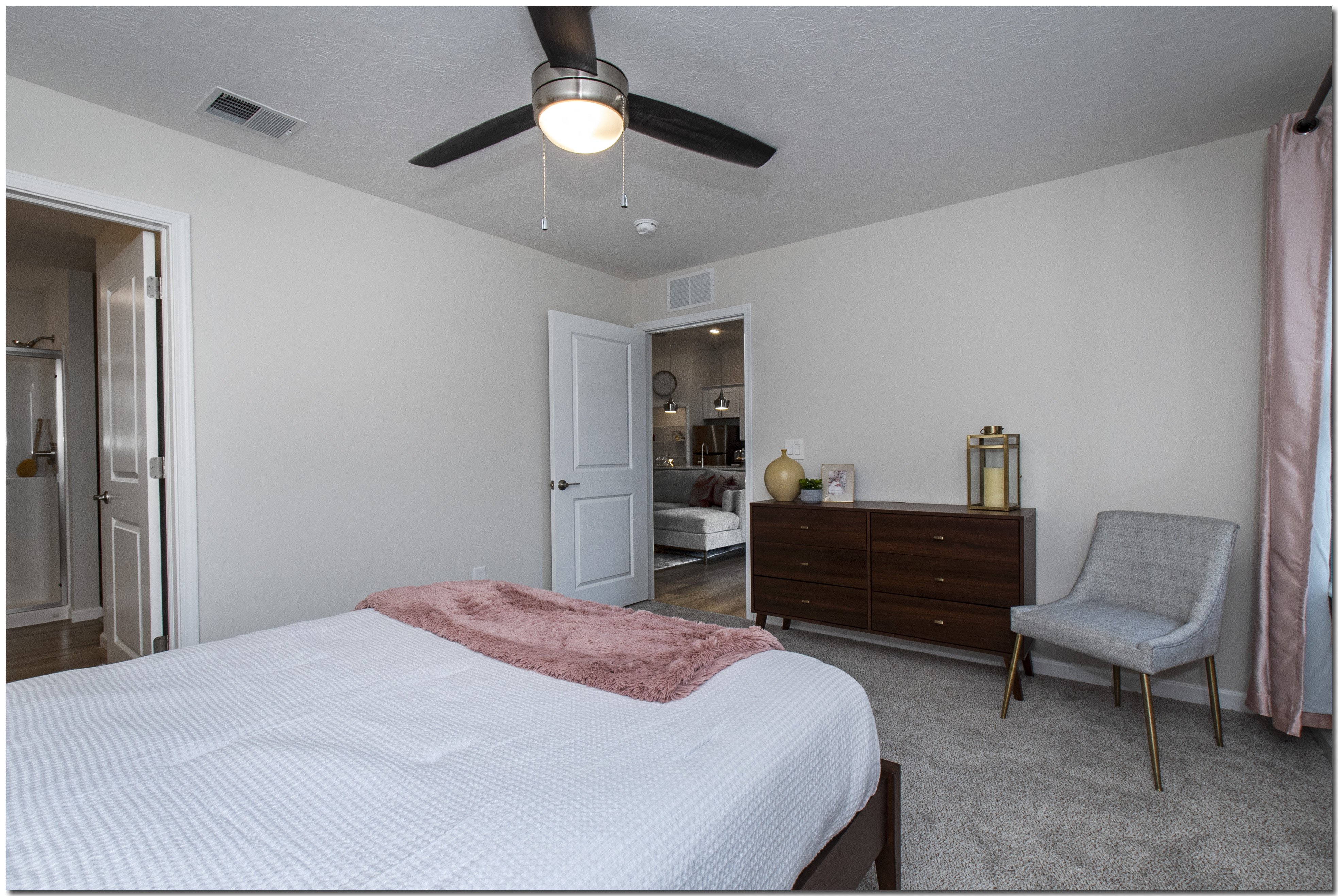 Riverwood Apartments