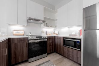2461 W. 25Th Street Studio-2 Beds Apartment for Rent - Photo Gallery 2