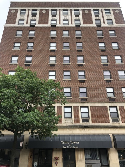 21 W. 9Th Street Studio-1 Apartment for Rent