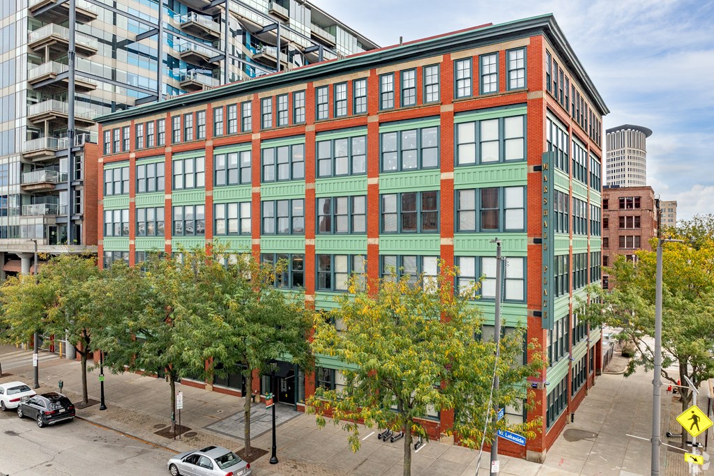 the building in which the apartment is located