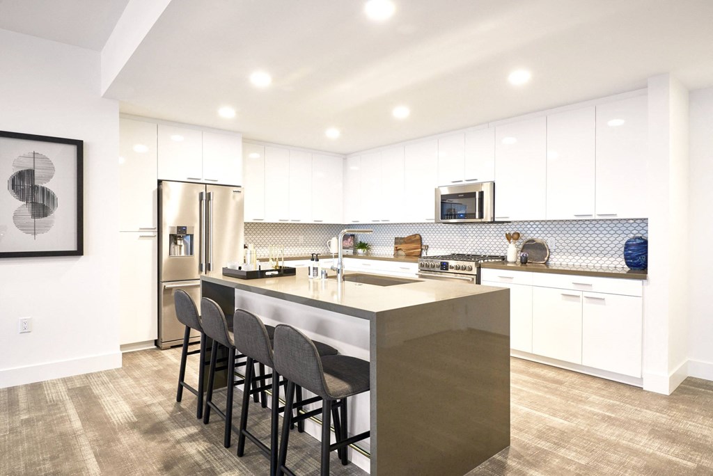 Sentral DTLA At 732 S. Spring