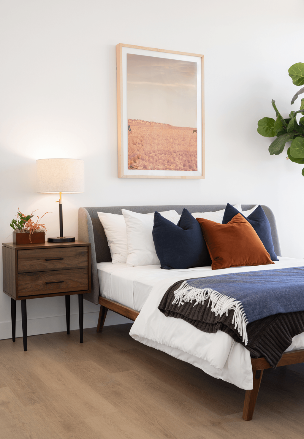 miro furnished bedroom