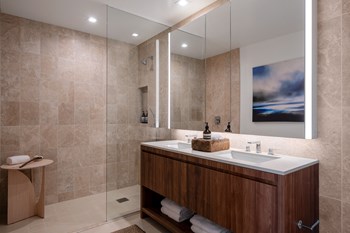 bathroom with natural wood finishes - Photo Gallery 4