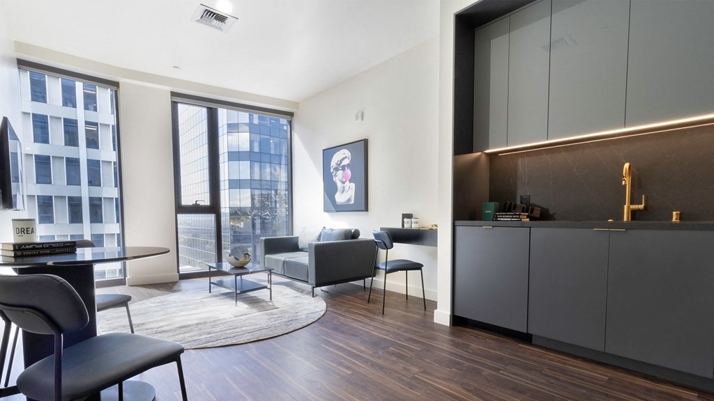 1BR Apartment - Sentral Beverly Hills - Beverly Hills, CA