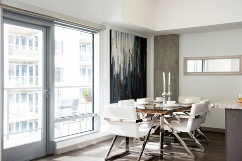 Dining room at 1600 Vine in Hollywood, CA.