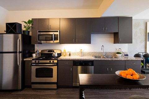 One bedroom kitchen at 1600 Vine in Hollywood, CA.