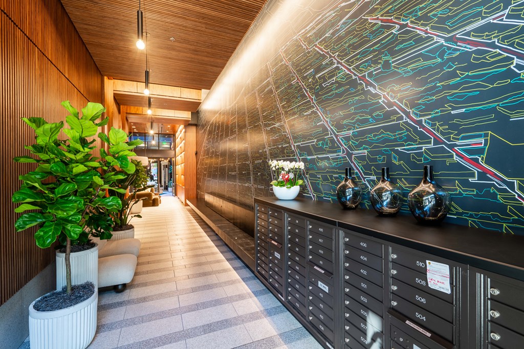 the lobby or reception area at the metro hotel