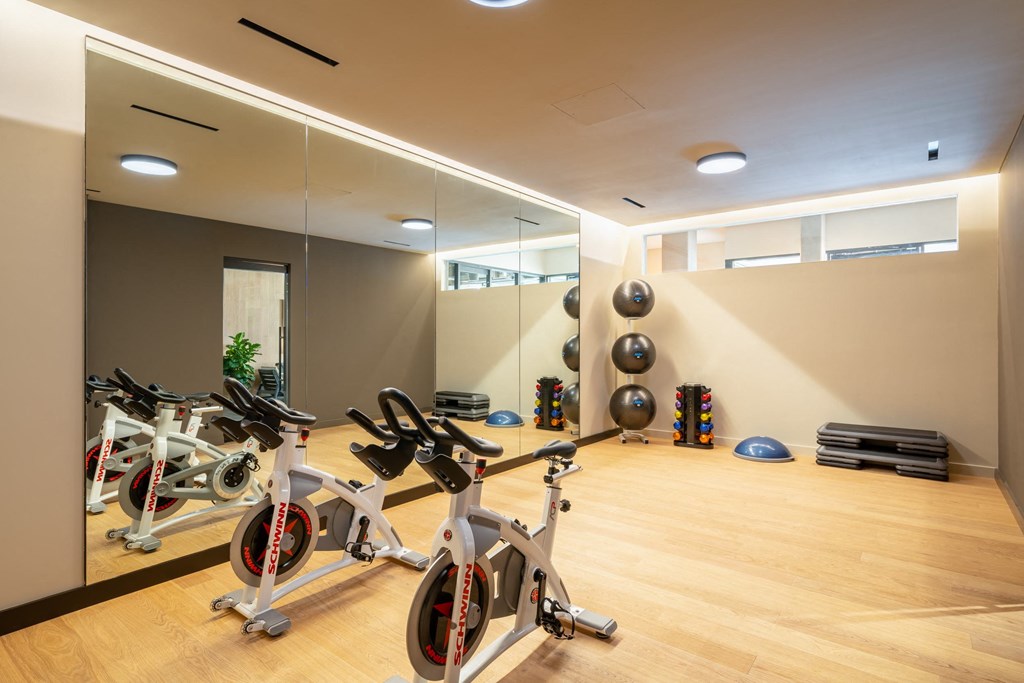 Adjacent yoga studio ideal for fitness classes
via the Wellbeats technology platform