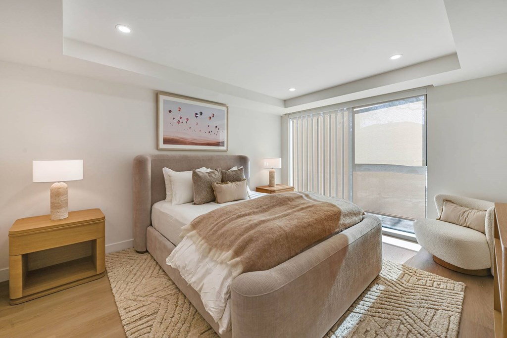 Palma Beverly Hills 1BR Bedroom