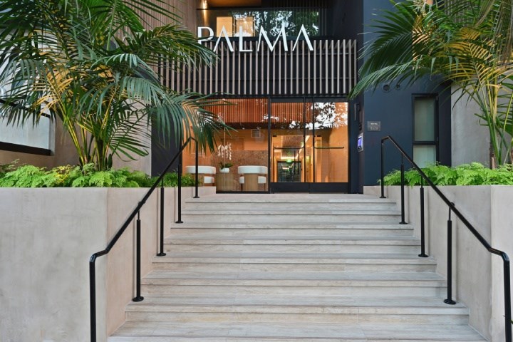 Palma Beverly Hills Entry