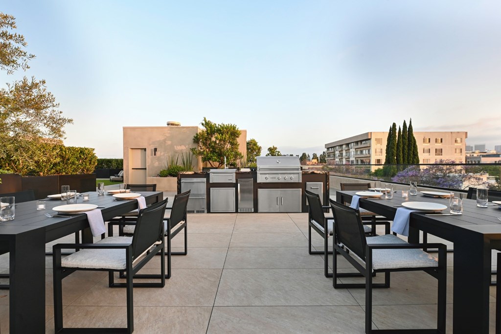 Palma Beverly Hills Rooftop Grills and Dining