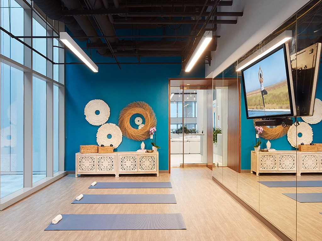 Sentral Michigan Avenue Chef's Yoga Studio