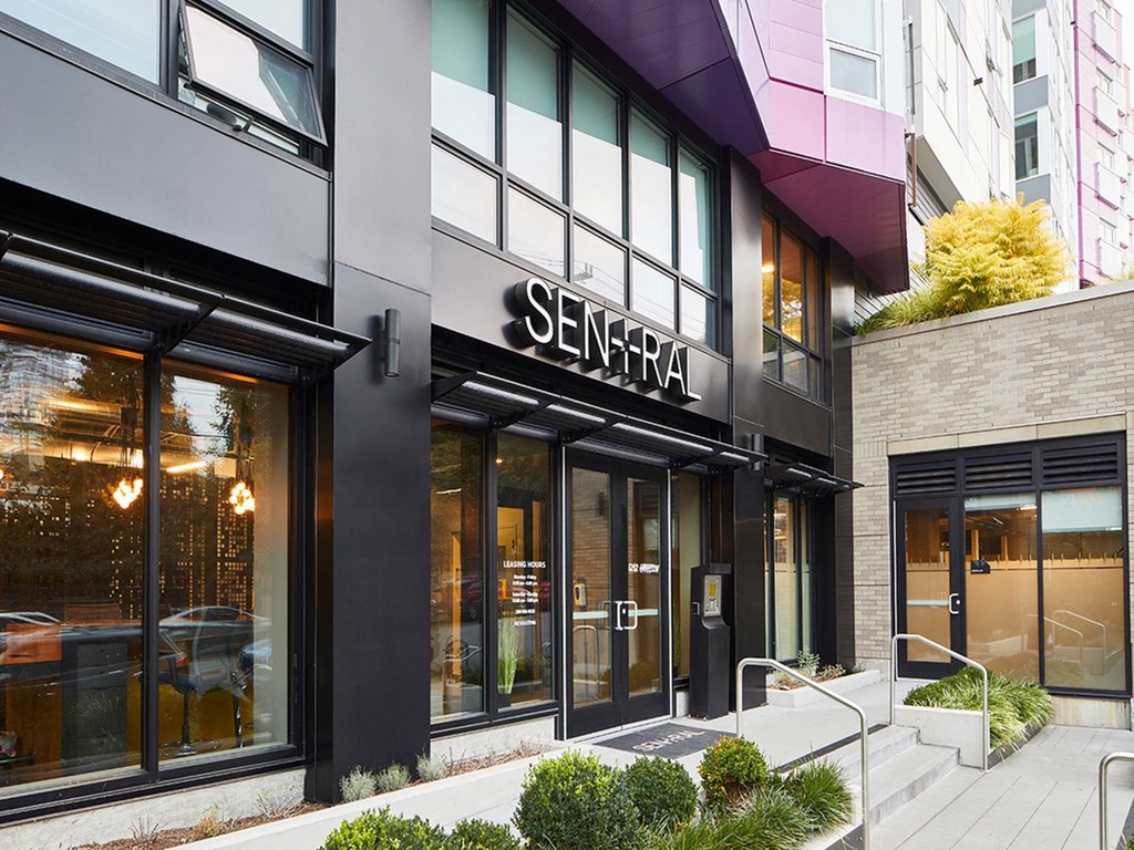 Sentral SLU Building Exterior