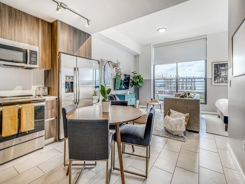 Sentral Wynwood Studio Kitchen and Dining