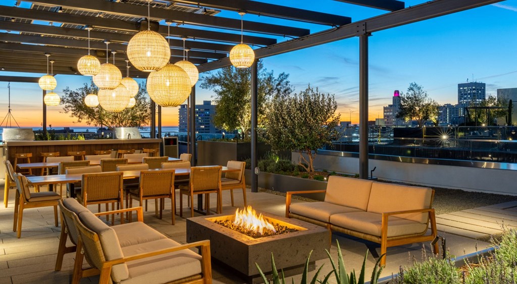 The Farm - Outdoor Dining