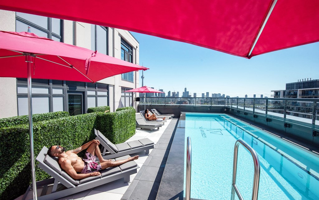 LIDO - Resort-Style Rooftop Pool