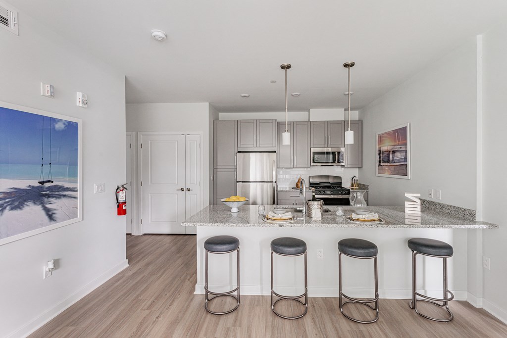 Chef-Style Kitchens at Glen Oaks Luxury Apartments in Wall Township, NJ