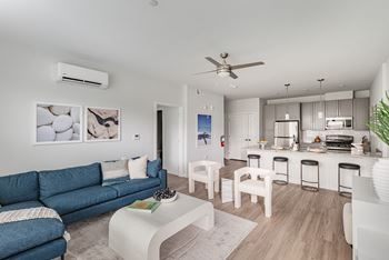 Spacious Apartments at Glen Oaks Luxury Apartments in Wall Township, NJ