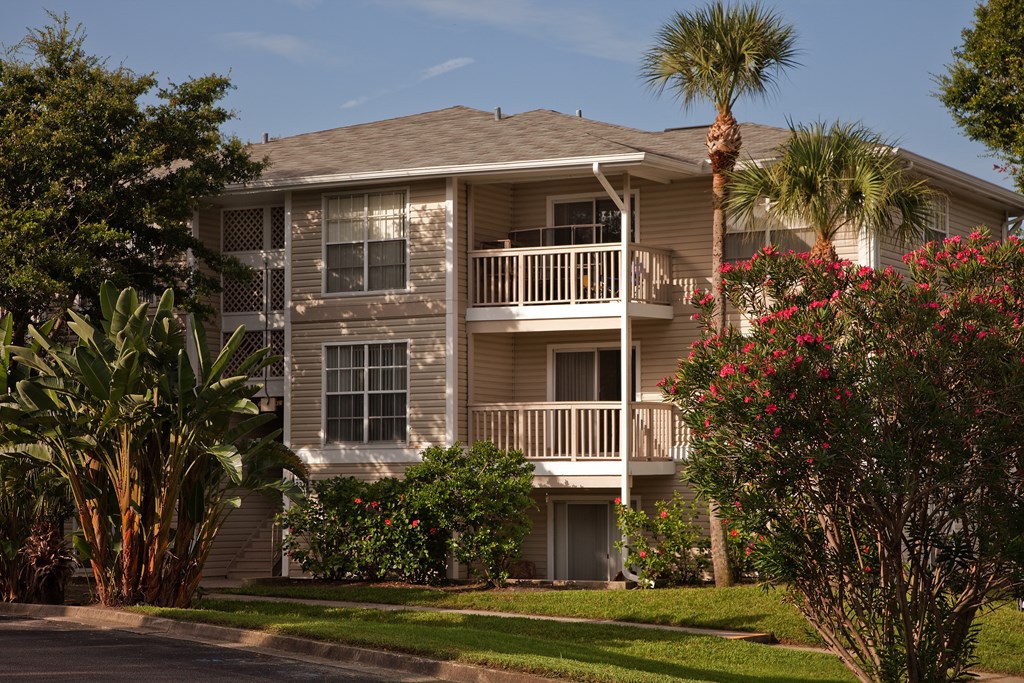 Rivercrest Apartments in Melbourne FL
