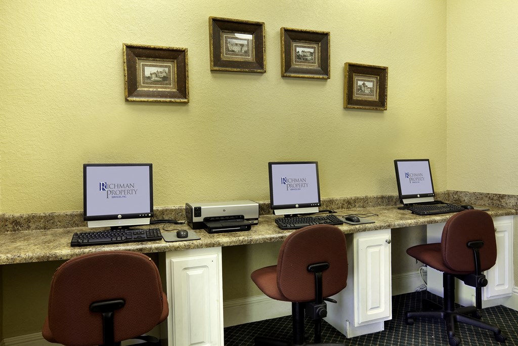 Business Center at Lake Shore Affordable Apartments in West Palm Beach FL