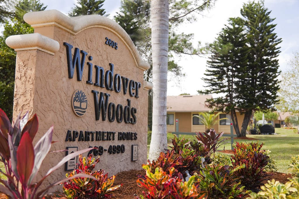 Windover Wood monument sign