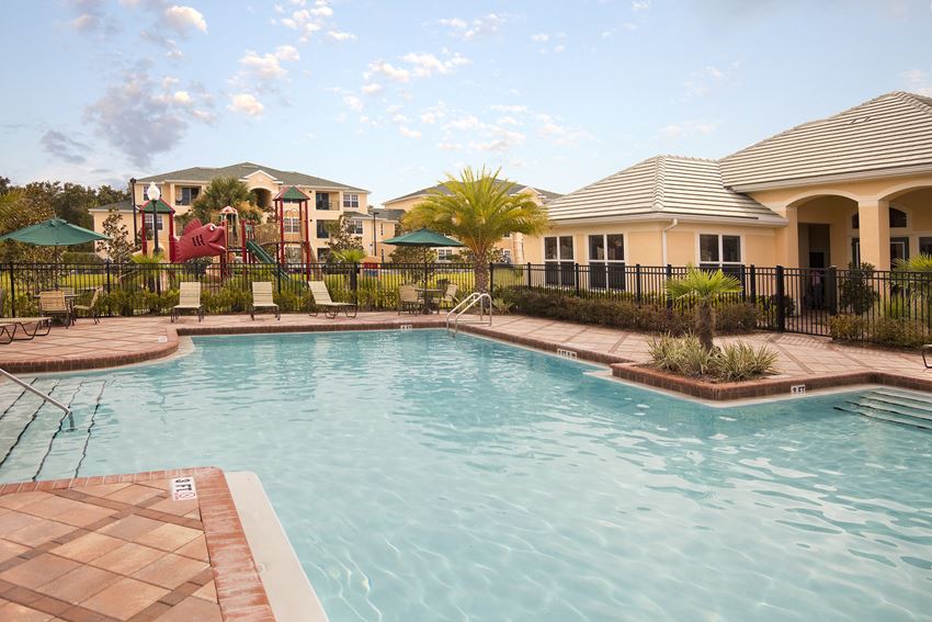 Laurel Oaks Apartments, 2700 Laurel Hollow Drive, Leesburg, FL RentCafe