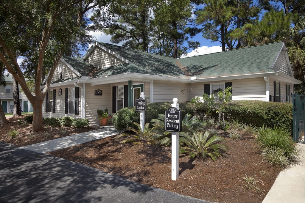 Leasing Office at Santa Fe Oaks Apartments Gainesville, FL