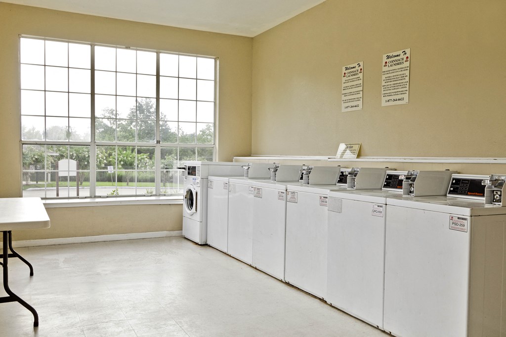 Laundry Center at High Pointe Plaza Apartments in Lufkin TX