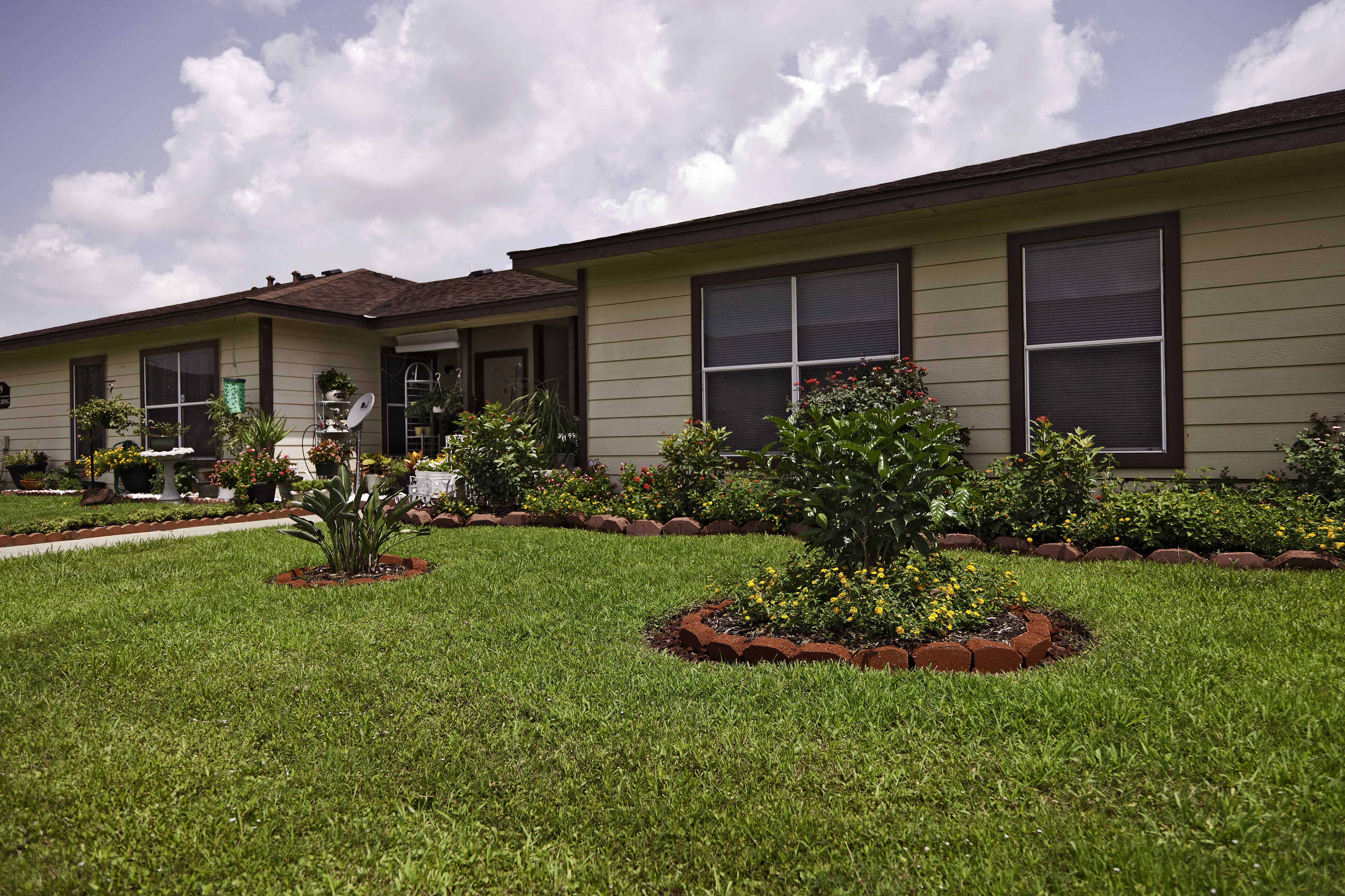 Simmons Garden Senior Apartments in Houston TX