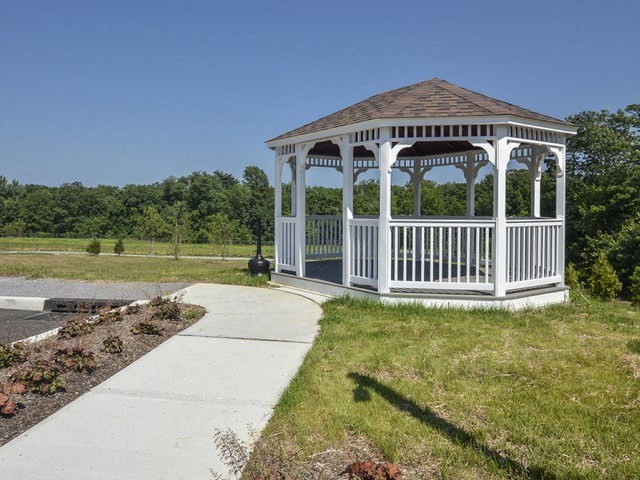 Gazebo at Meadow Green Senior Apartments in Toms River NJ